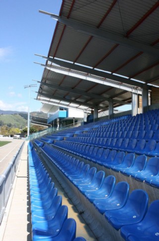 足球场看台图片