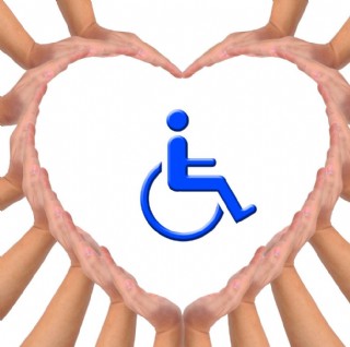 关爱残疾人爱心手势图片